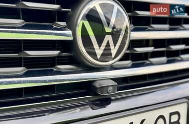 Внедорожник / Кроссовер Volkswagen Atlas 2021 в 