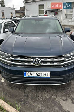 Внедорожник / Кроссовер Volkswagen Atlas 2017 в Киеве