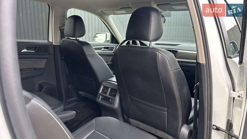 Позашляховик / Кросовер Volkswagen Atlas 2021 в Черкасах