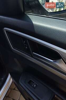 Внедорожник / Кроссовер Volkswagen Atlas 2019 в 