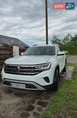 Позашляховик / Кросовер Volkswagen Atlas 2022 в Києві