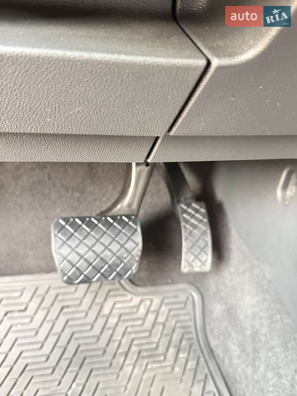 Внедорожник / Кроссовер Volkswagen Atlas 2020 в Киеве фото 17 Внедорожник / Кроссовер Volkswagen Atlas 2020 в Киеве