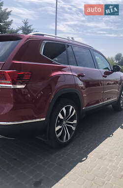 Позашляховик / Кросовер Volkswagen Atlas 2019 в 
