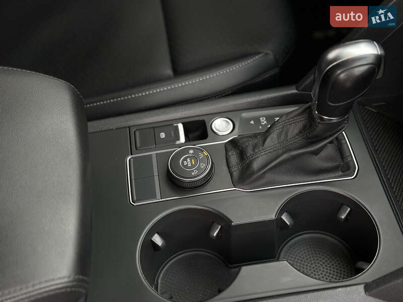 Внедорожник / Кроссовер Volkswagen Atlas 2018 в Днепре фото 26 Внедорожник / Кроссовер Volkswagen Atlas 2018 в Днепре