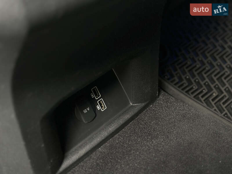 Внедорожник / Кроссовер Volkswagen Atlas 2018 в Днепре фото 32 Внедорожник / Кроссовер Volkswagen Atlas 2018 в Днепре