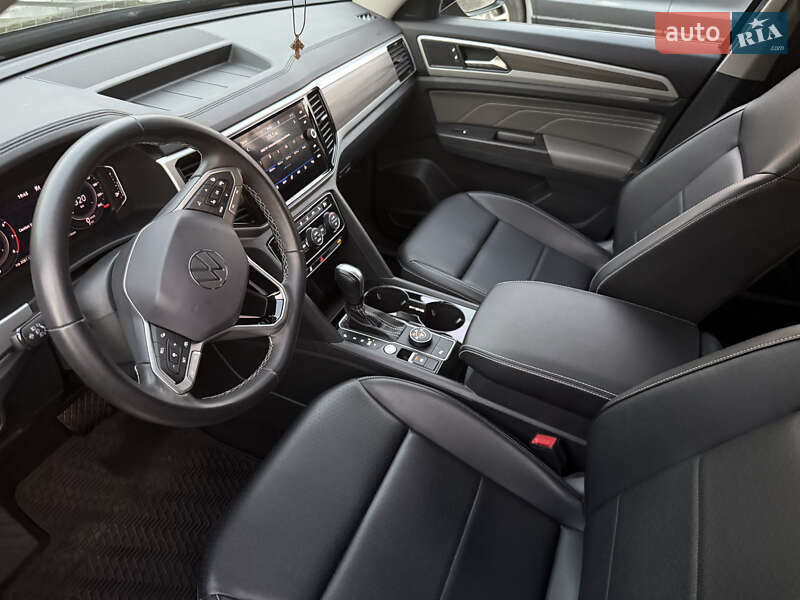 Внедорожник / Кроссовер Volkswagen Atlas 2022 в Киеве