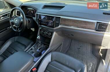Внедорожник / Кроссовер Volkswagen Atlas 2018 в 