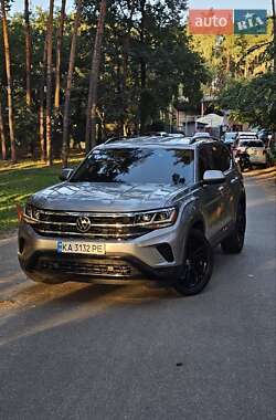 Позашляховик / Кросовер Volkswagen Atlas 2022 в Києві