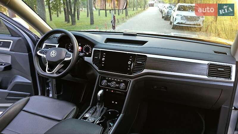 Внедорожник / Кроссовер Volkswagen Atlas 2022 в Киеве
