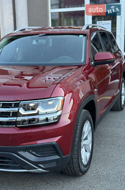 Позашляховик / Кросовер Volkswagen Atlas 2018 в 