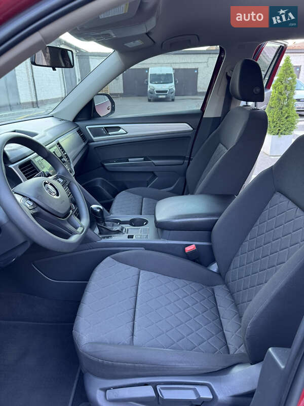 Внедорожник / Кроссовер Volkswagen Atlas 2018 в Владимире