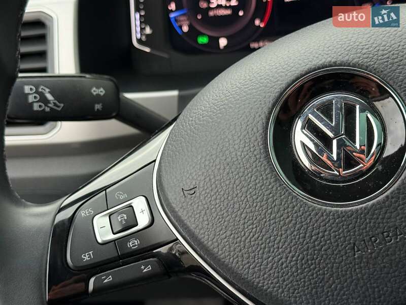 Внедорожник / Кроссовер Volkswagen Atlas 2019 в Харькове