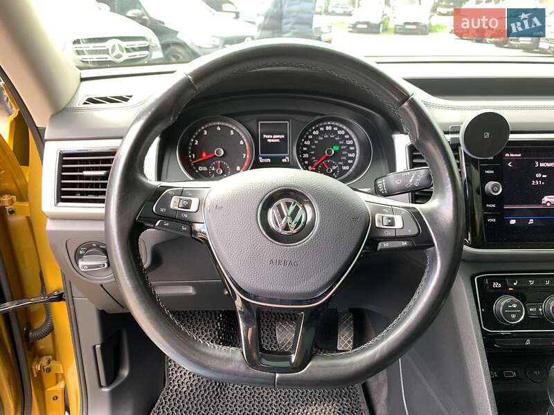 Позашляховик / Кросовер Volkswagen Atlas 2017 в Вінниці