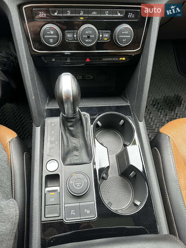 Позашляховик / Кросовер Volkswagen Atlas 2018 в Черкасах