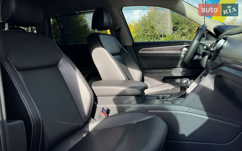 Позашляховик / Кросовер Volkswagen Atlas 2020 в Львові