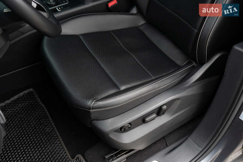 Позашляховик / Кросовер Volkswagen Atlas 2021 в Києві