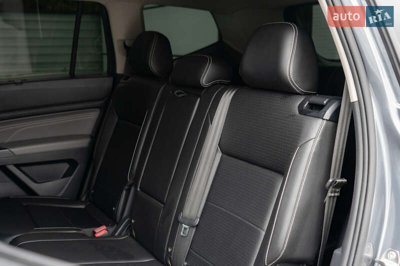 Позашляховик / Кросовер Volkswagen Atlas 2021 в Києві