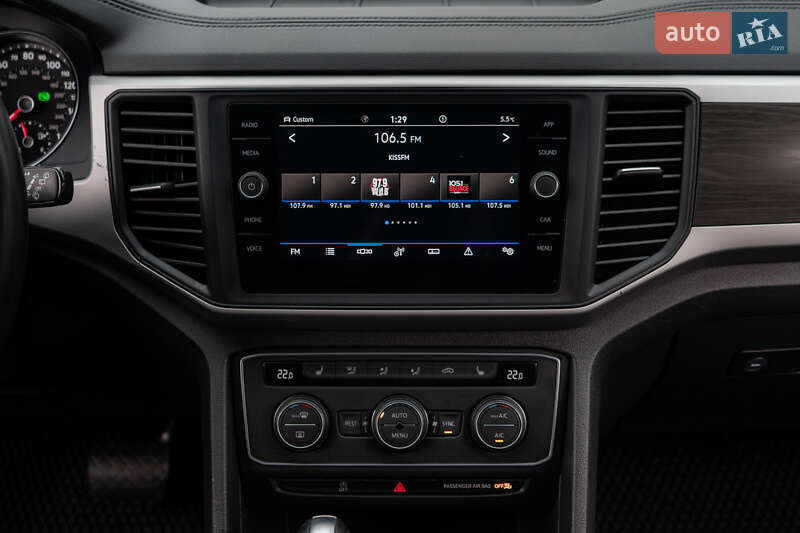 Позашляховик / Кросовер Volkswagen Atlas 2021 в Києві