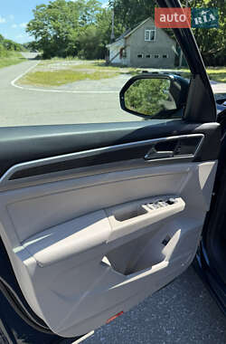 Внедорожник / Кроссовер Volkswagen Atlas 2018 в 