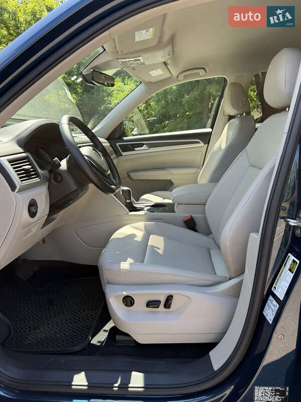 Позашляховик / Кросовер Volkswagen Atlas 2018 в Києві фото 20 Позашляховик / Кросовер Volkswagen Atlas 2018 в Києві