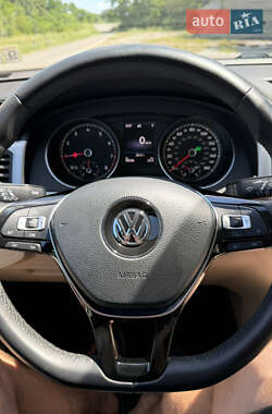 Внедорожник / Кроссовер Volkswagen Atlas 2018 в 