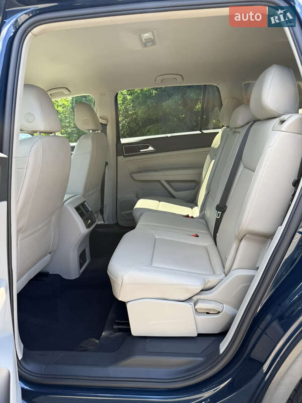 Позашляховик / Кросовер Volkswagen Atlas 2018 в Києві фото 42 Позашляховик / Кросовер Volkswagen Atlas 2018 в Києві