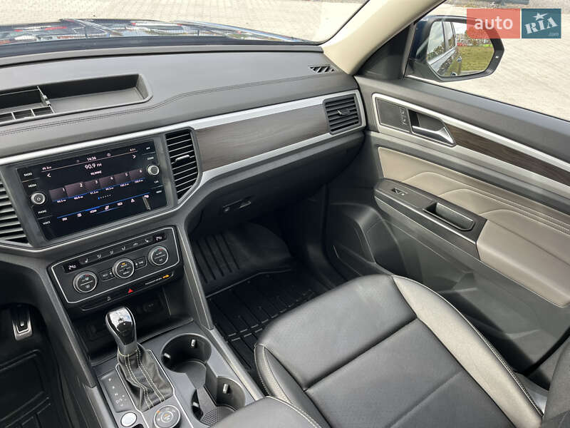 Позашляховик / Кросовер Volkswagen Atlas 2020 в Вінниці