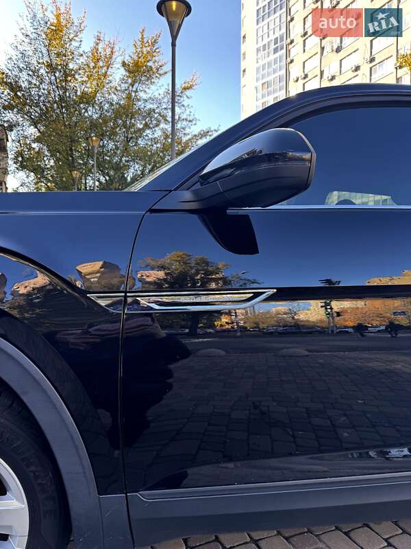 Внедорожник / Кроссовер Volkswagen Atlas 2020 в Киеве фото 20 Внедорожник / Кроссовер Volkswagen Atlas 2020 в Киеве