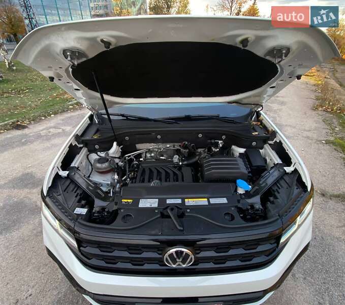 Внедорожник / Кроссовер Volkswagen Atlas 2022 в Днепре
