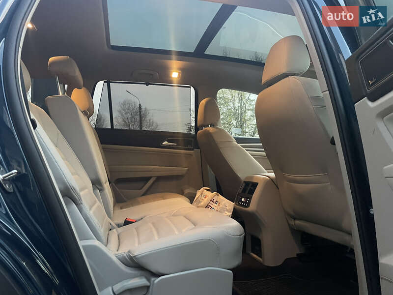 Внедорожник / Кроссовер Volkswagen Atlas 2019 в Киеве фото 16 Внедорожник / Кроссовер Volkswagen Atlas 2019 в Киеве