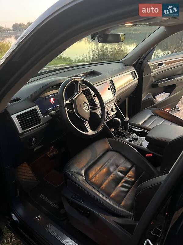 Внедорожник / Кроссовер Volkswagen Atlas 2018 в Ивано-Франковске