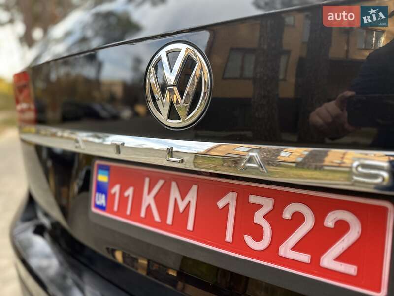 Внедорожник / Кроссовер Volkswagen Atlas 2018 в Нетешине