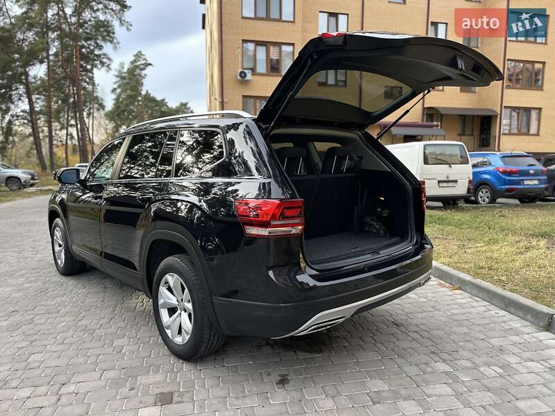 Внедорожник / Кроссовер Volkswagen Atlas 2018 в Нетешине