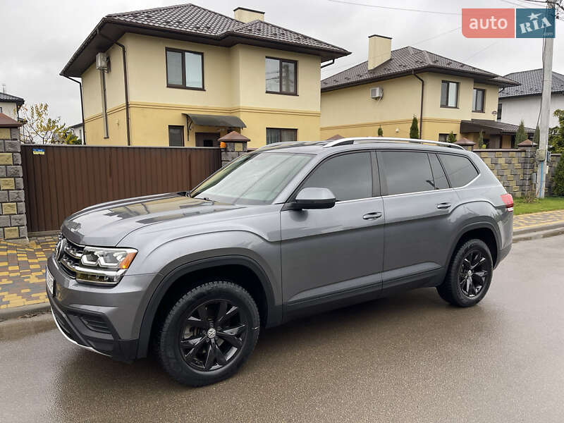 Внедорожник / Кроссовер Volkswagen Atlas 2017 в Киеве