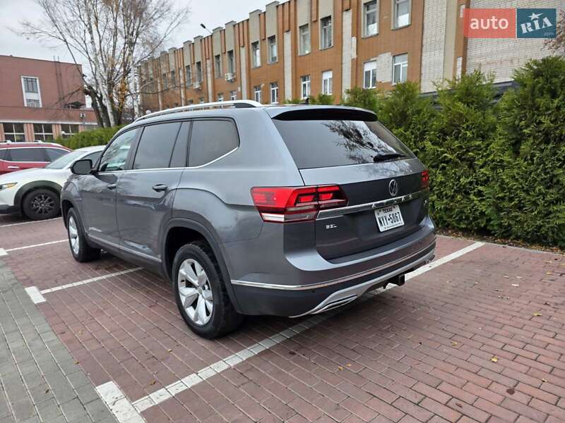 Внедорожник / Кроссовер Volkswagen Atlas 2017 в Черкассах