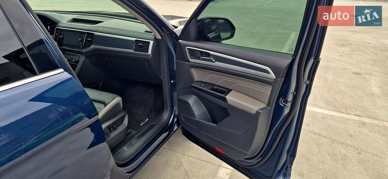 Внедорожник / Кроссовер Volkswagen Atlas 2020 в Киеве