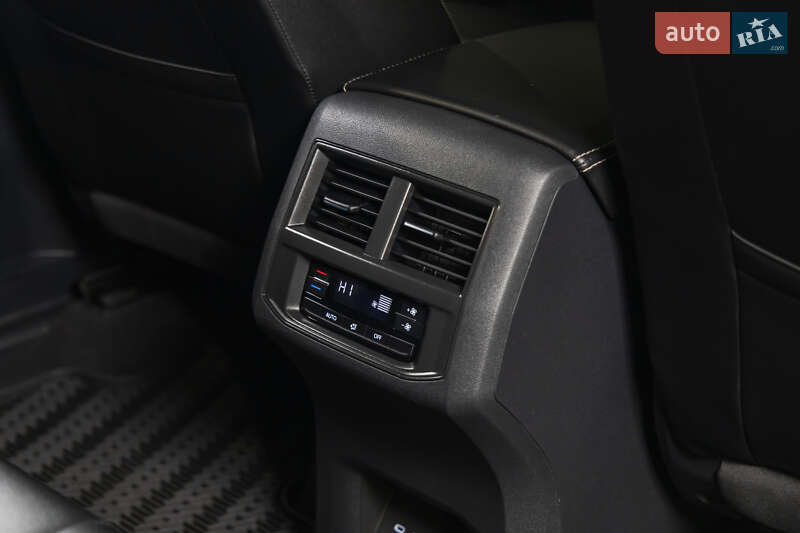 Внедорожник / Кроссовер Volkswagen Atlas 2022 в Луцке