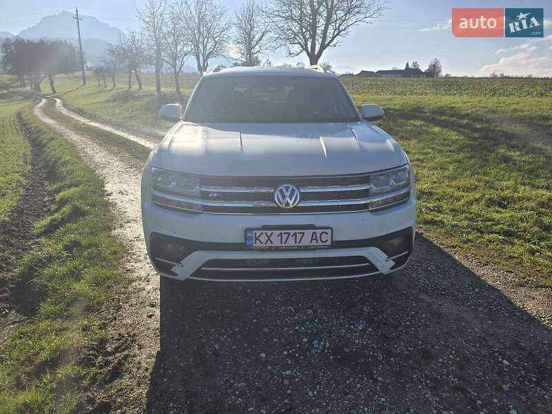 Внедорожник / Кроссовер Volkswagen Atlas 2017 в Харькове