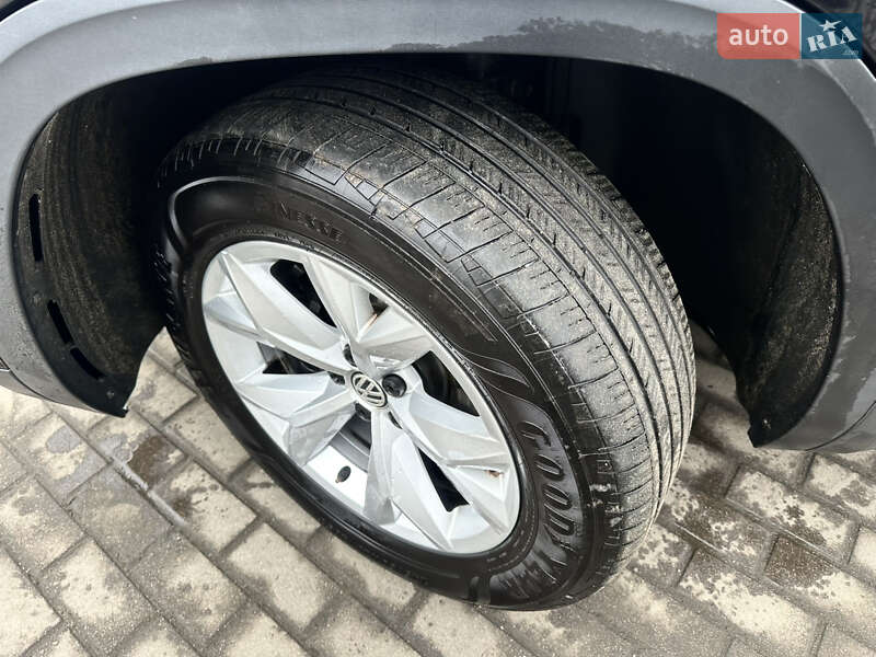 Внедорожник / Кроссовер Volkswagen Atlas 2019 в Львове