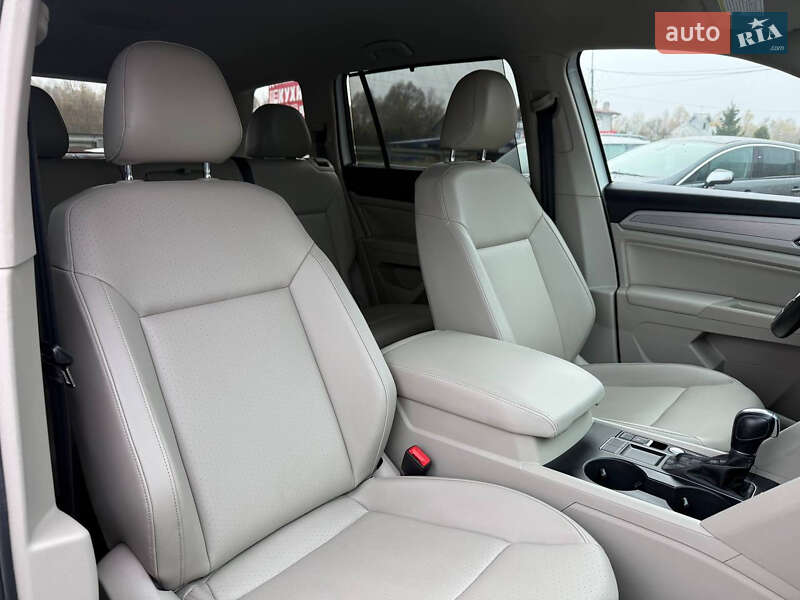 Внедорожник / Кроссовер Volkswagen Atlas 2018 в Стрые