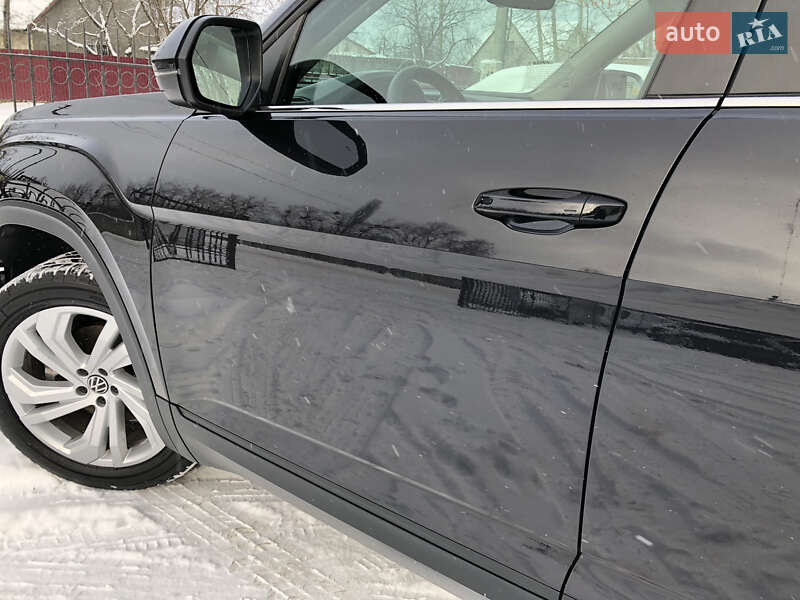 Позашляховик / Кросовер Volkswagen Atlas 2021 в Ірпені
