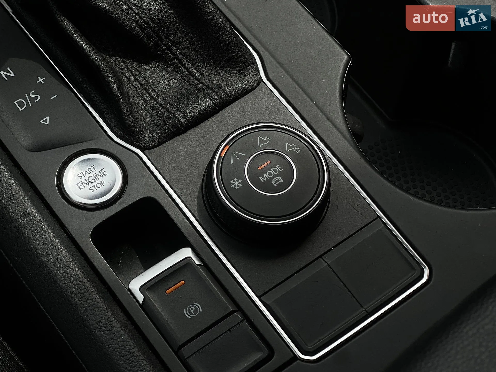 2019 Volkswagen Atlas - мініатюра 17