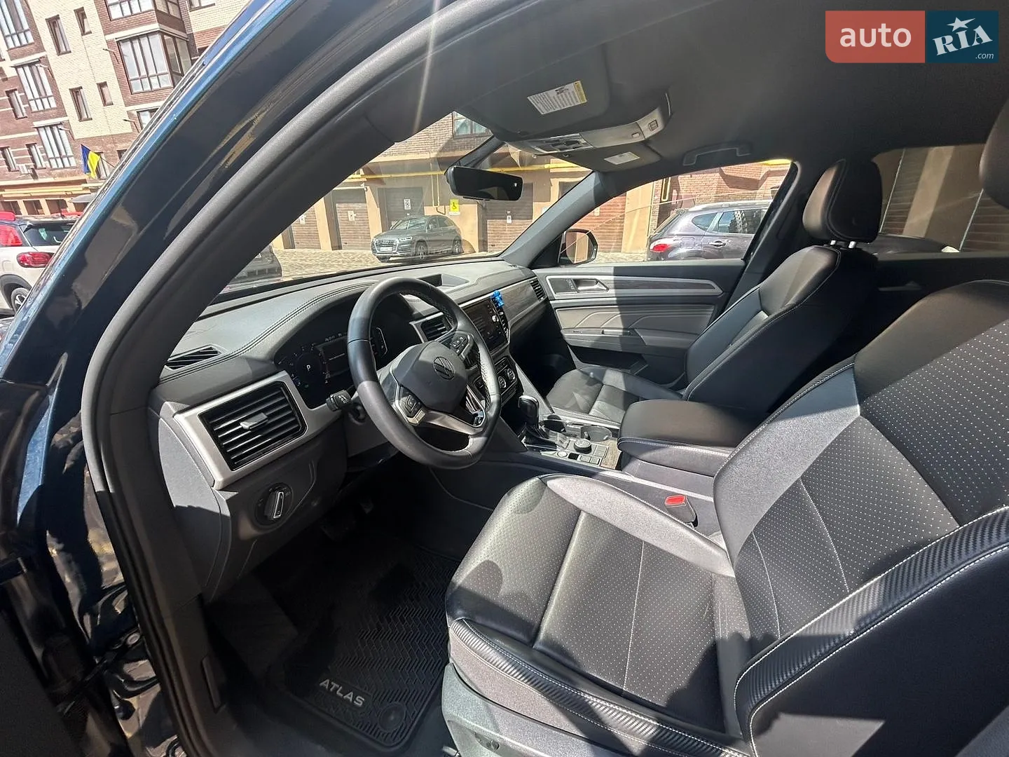 2022 Volkswagen Atlas - мініатюра 16