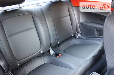Купе Volkswagen Beetle 2016 в 