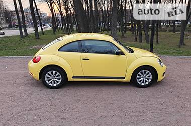 Хетчбек Volkswagen Beetle 2015 в 