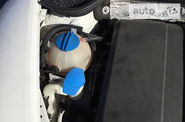 Хетчбек Volkswagen Beetle 2012 в 
