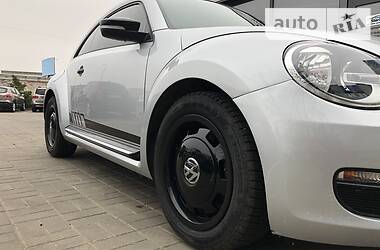 Хэтчбек Volkswagen Beetle 2015 в Львове