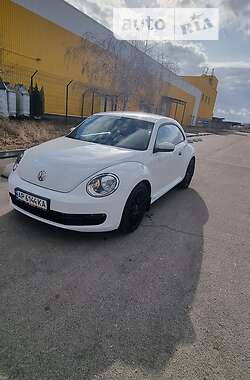 Хетчбек Volkswagen Beetle 2015 в Запоріжжі