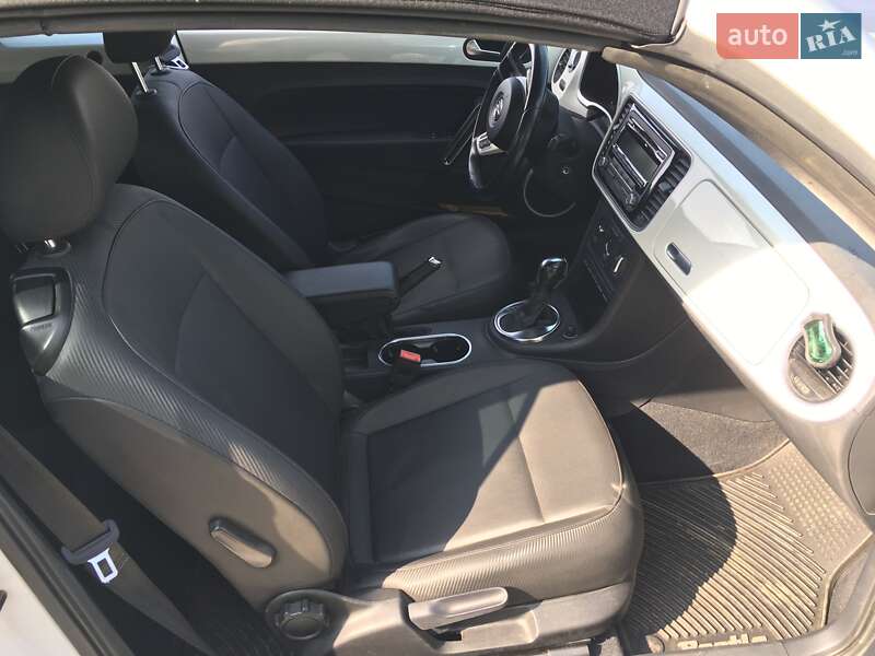 Кабриолет Volkswagen Beetle 2013 в Днепре