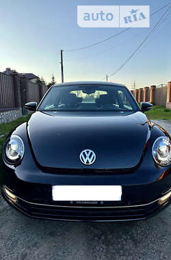 Хэтчбек Volkswagen Beetle 2015 в 